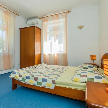 Family Friendly Seaside Kastel Stari, - 18114 * Kastela