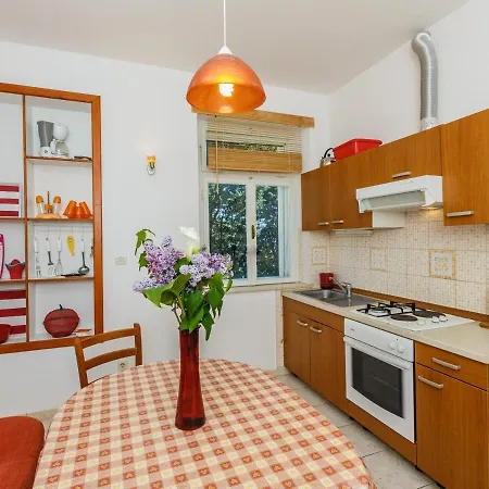 Family Friendly Seaside Kastel Stari, - 18114 * Kastela
