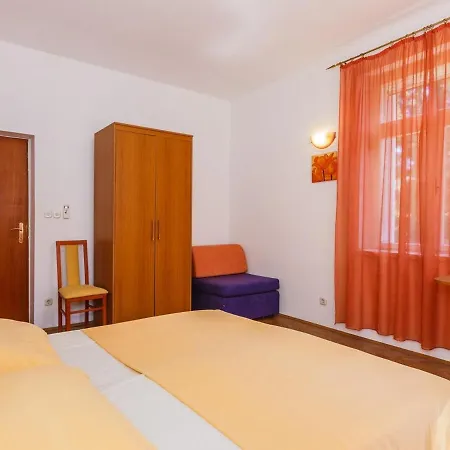 Family Friendly Seaside Kastel Stari, - 18114 * Kaštela