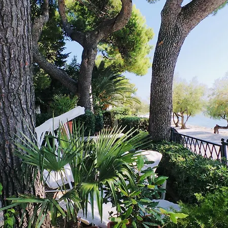 Family Friendly Seaside Kastel Stari, - 18114 Lejlighed Kaštela